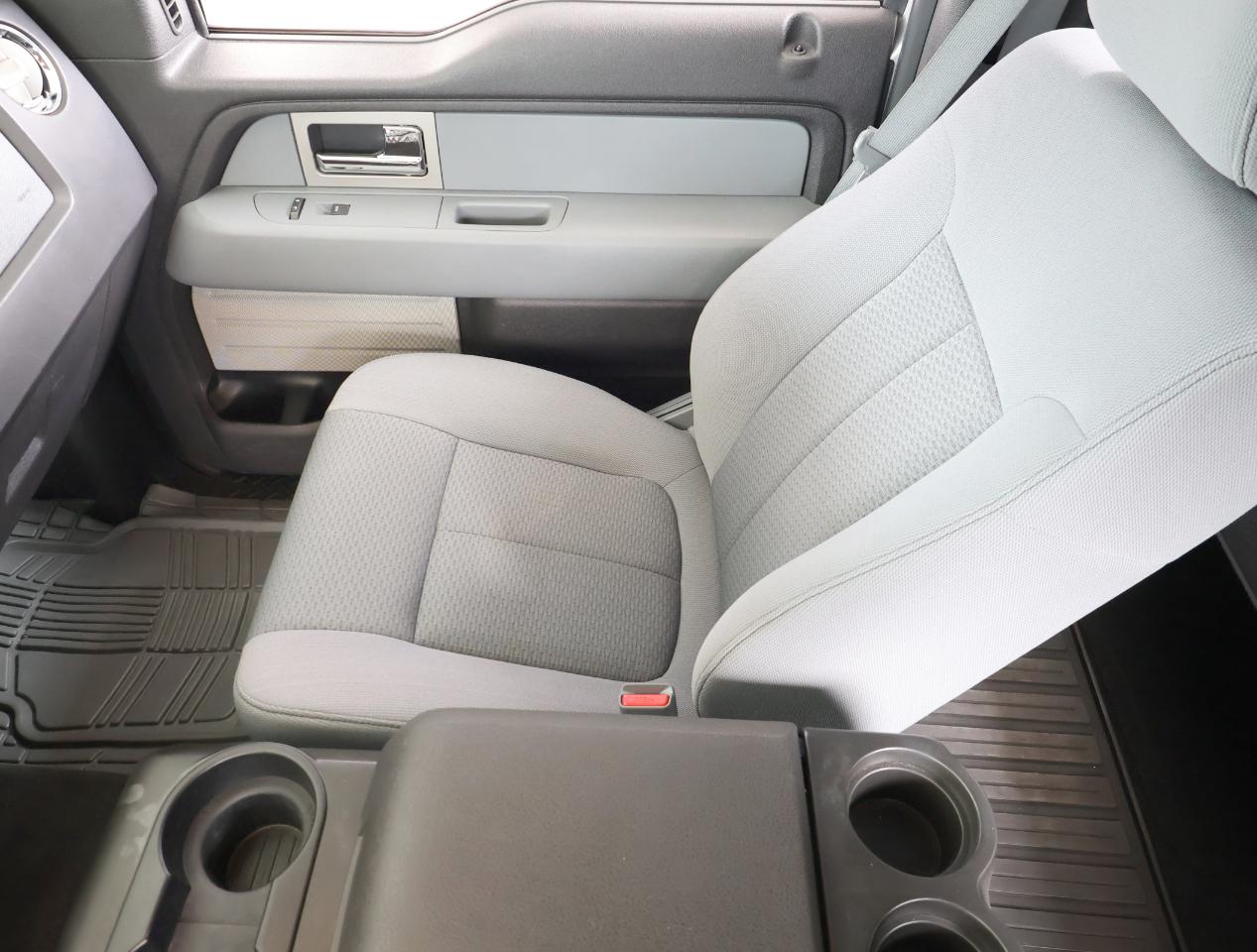 Ford F-150  2011