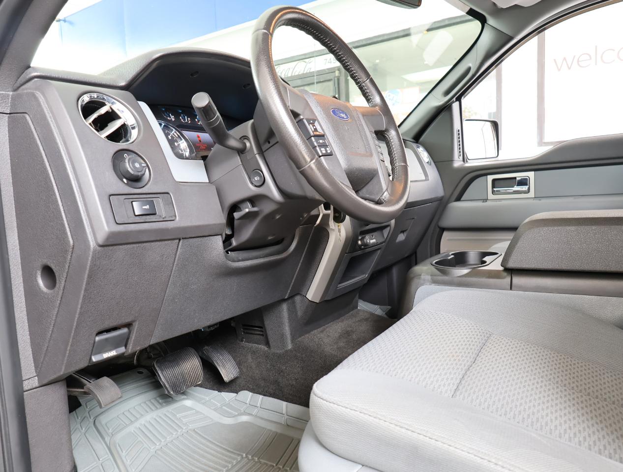 Ford F-150  2011