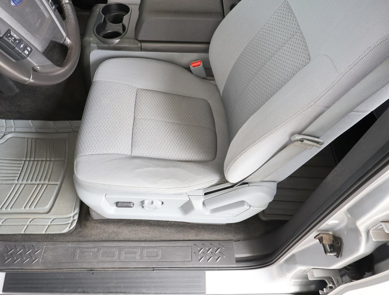 Ford F-150  2011