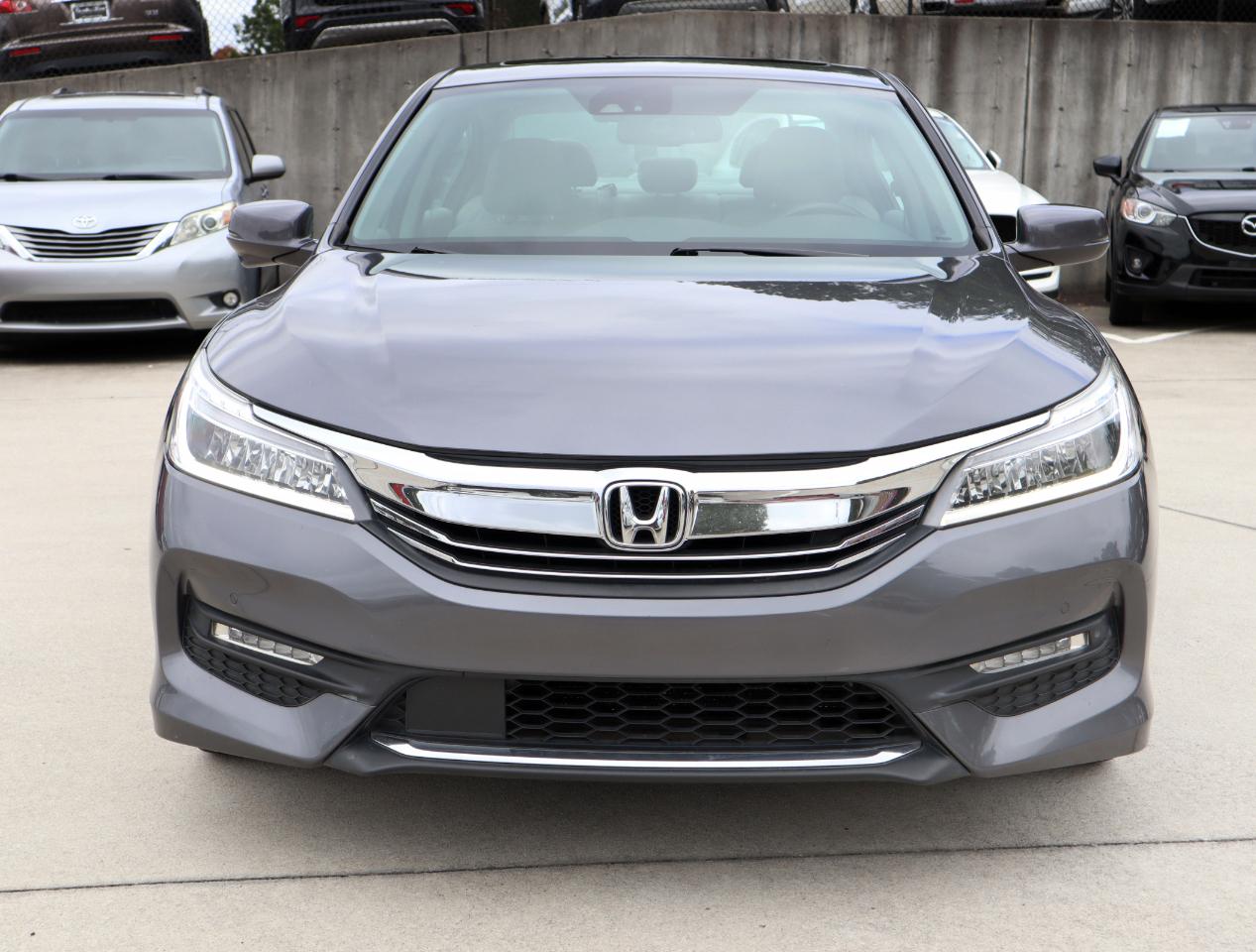 Honda Accord Touring V6 Sedan 2016