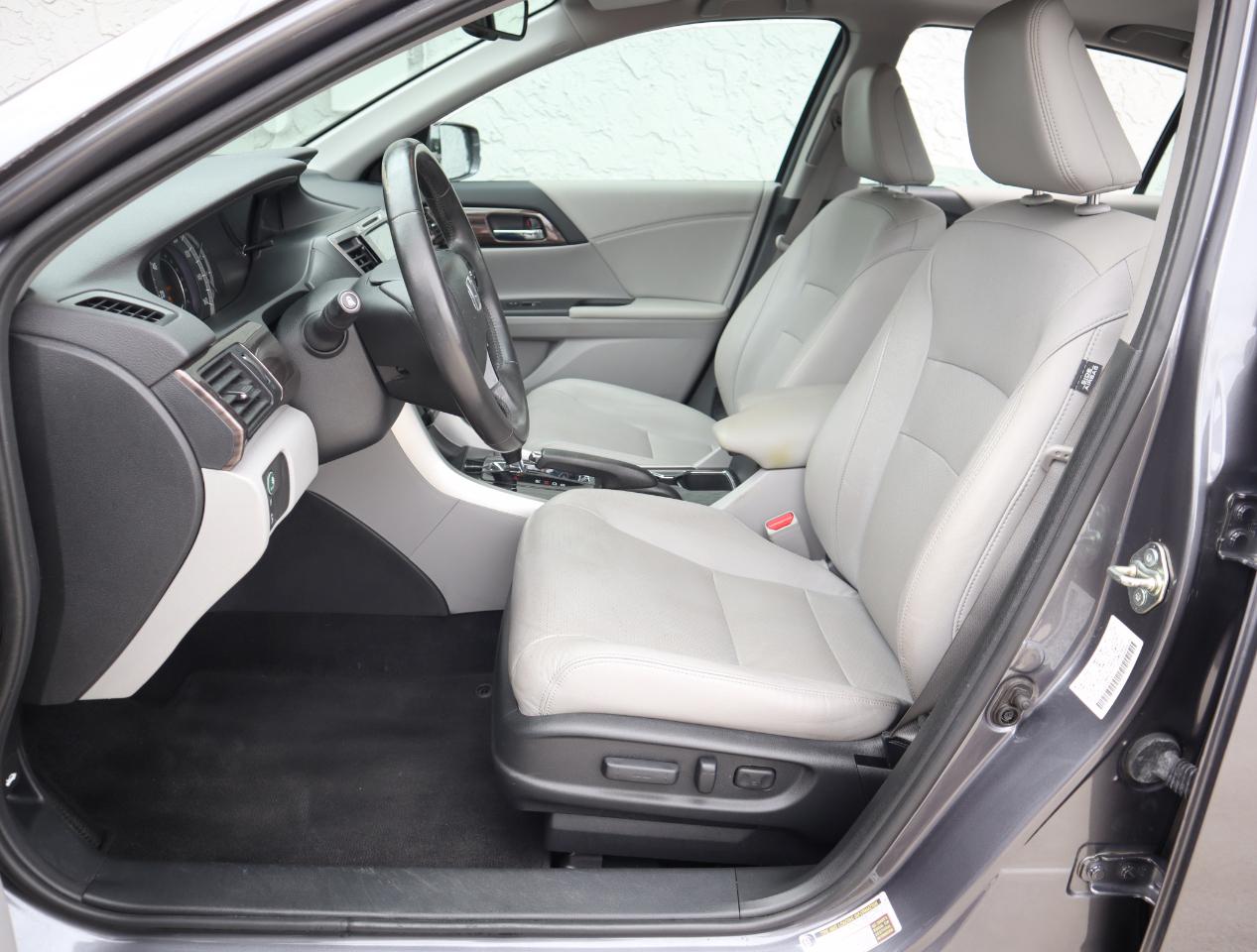 Honda Accord Touring V6 Sedan 2016