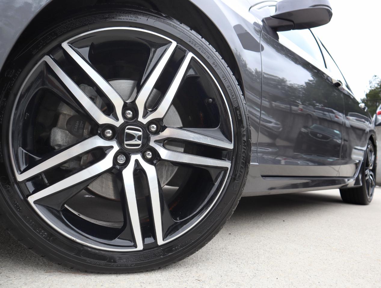 Honda Accord Touring V6 Sedan 2016