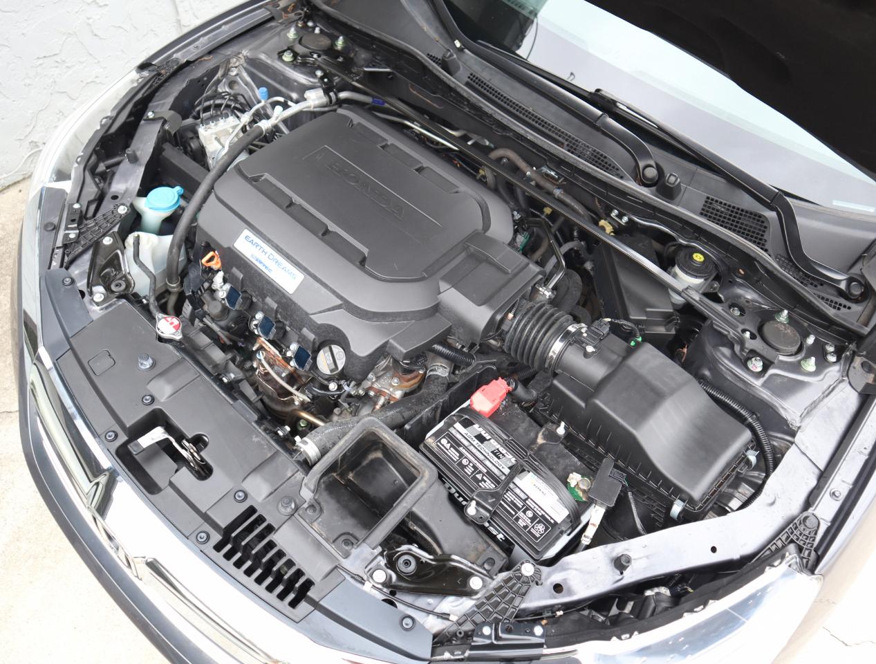 Honda Accord Touring V6 Sedan 2016