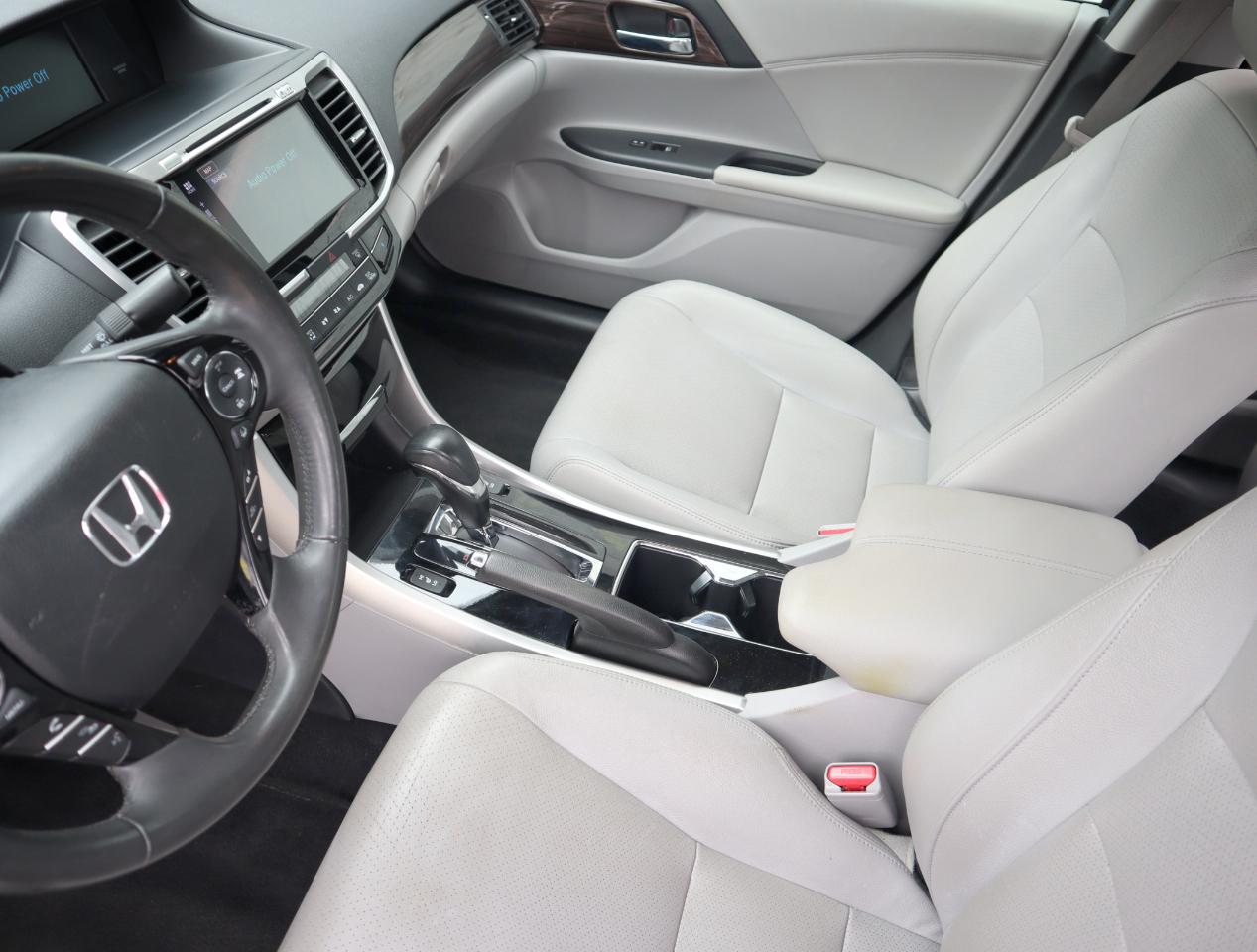 Honda Accord Touring V6 Sedan 2016