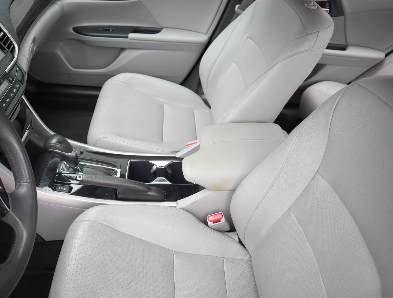 Honda Accord Touring V6 Sedan 2016