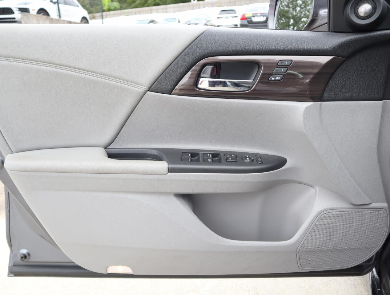 Honda Accord Touring V6 Sedan 2016