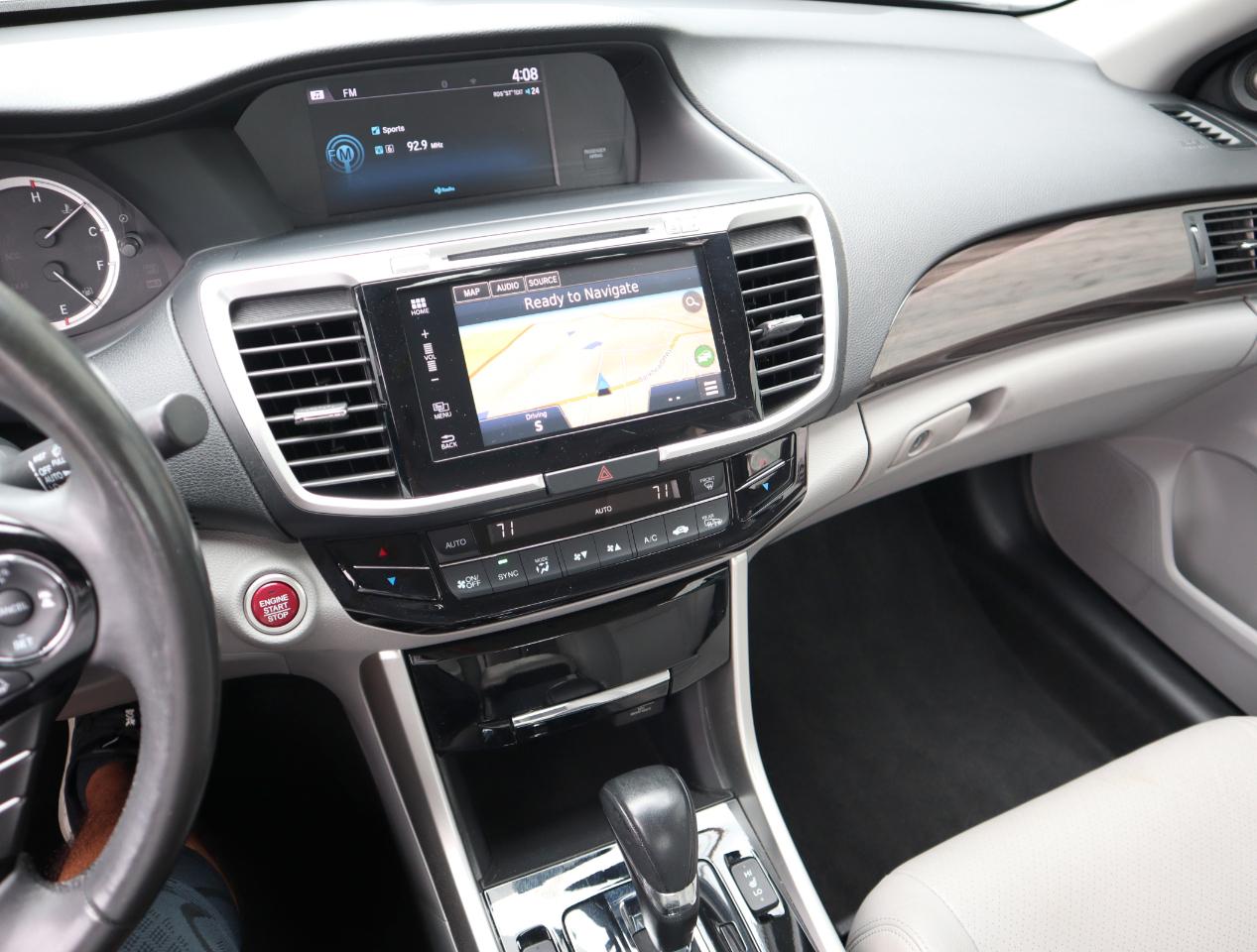 Honda Accord Touring V6 Sedan 2016