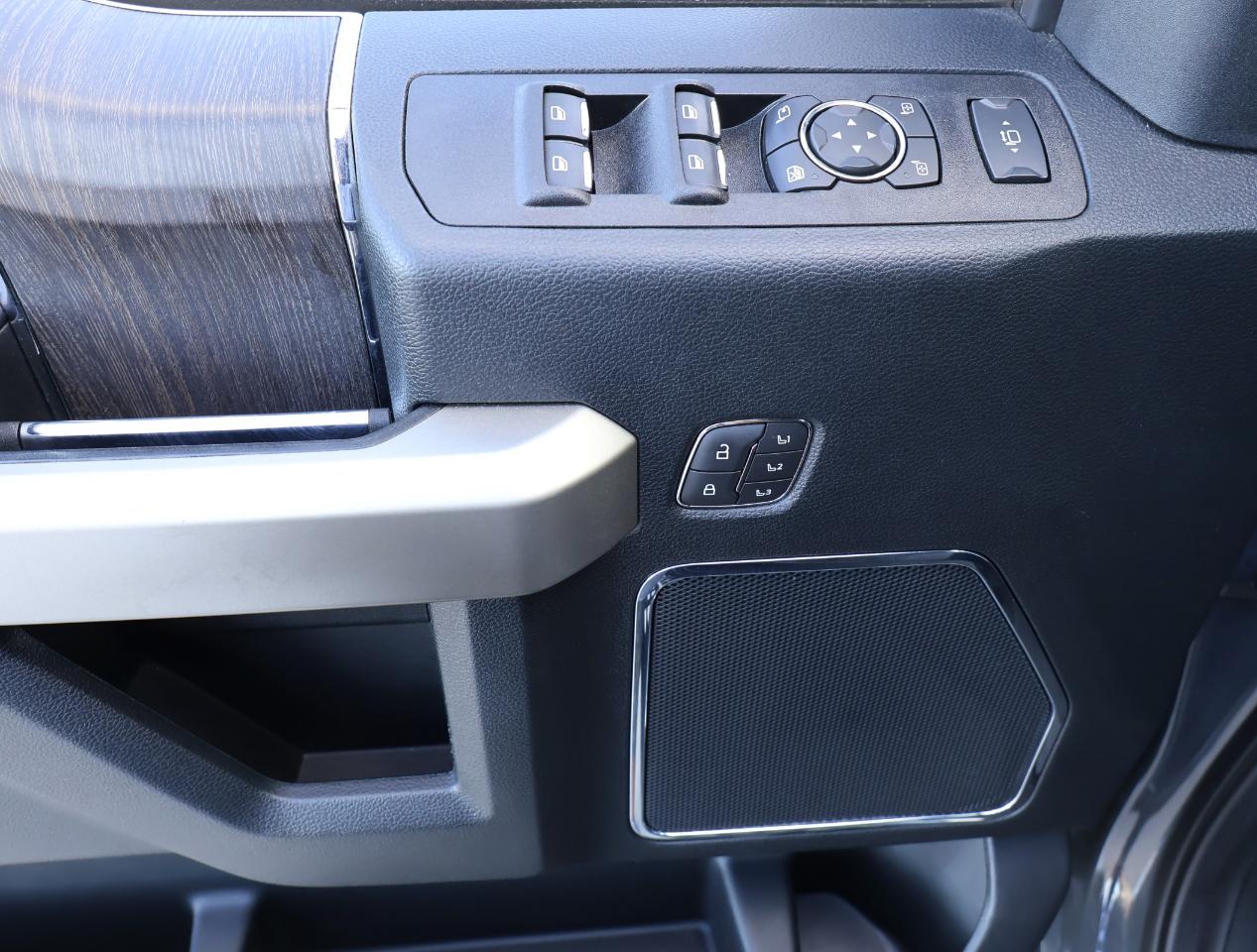 Ford F-250 SD  2021