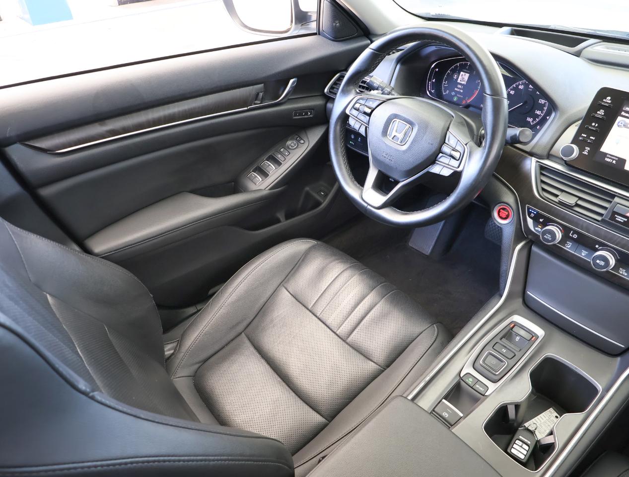 Honda Accord Touring 2.0T 2019