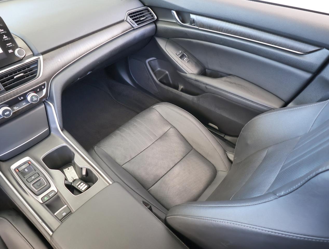 Honda Accord Touring 2.0T 2019