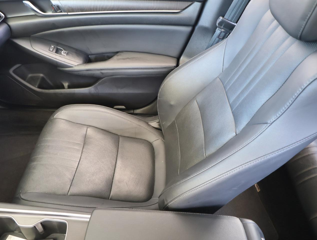 Honda Accord Touring 2.0T 2019