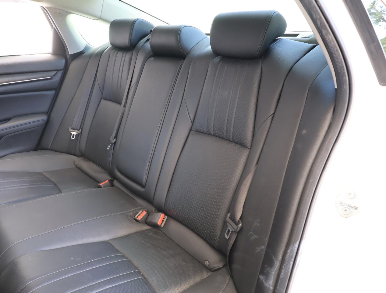 Honda Accord Touring 2.0T 2019