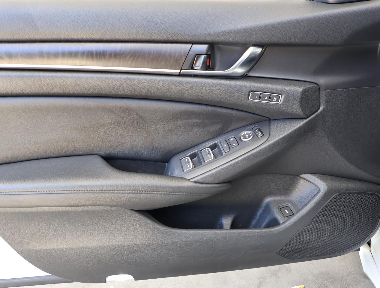Honda Accord Touring 2.0T 2019