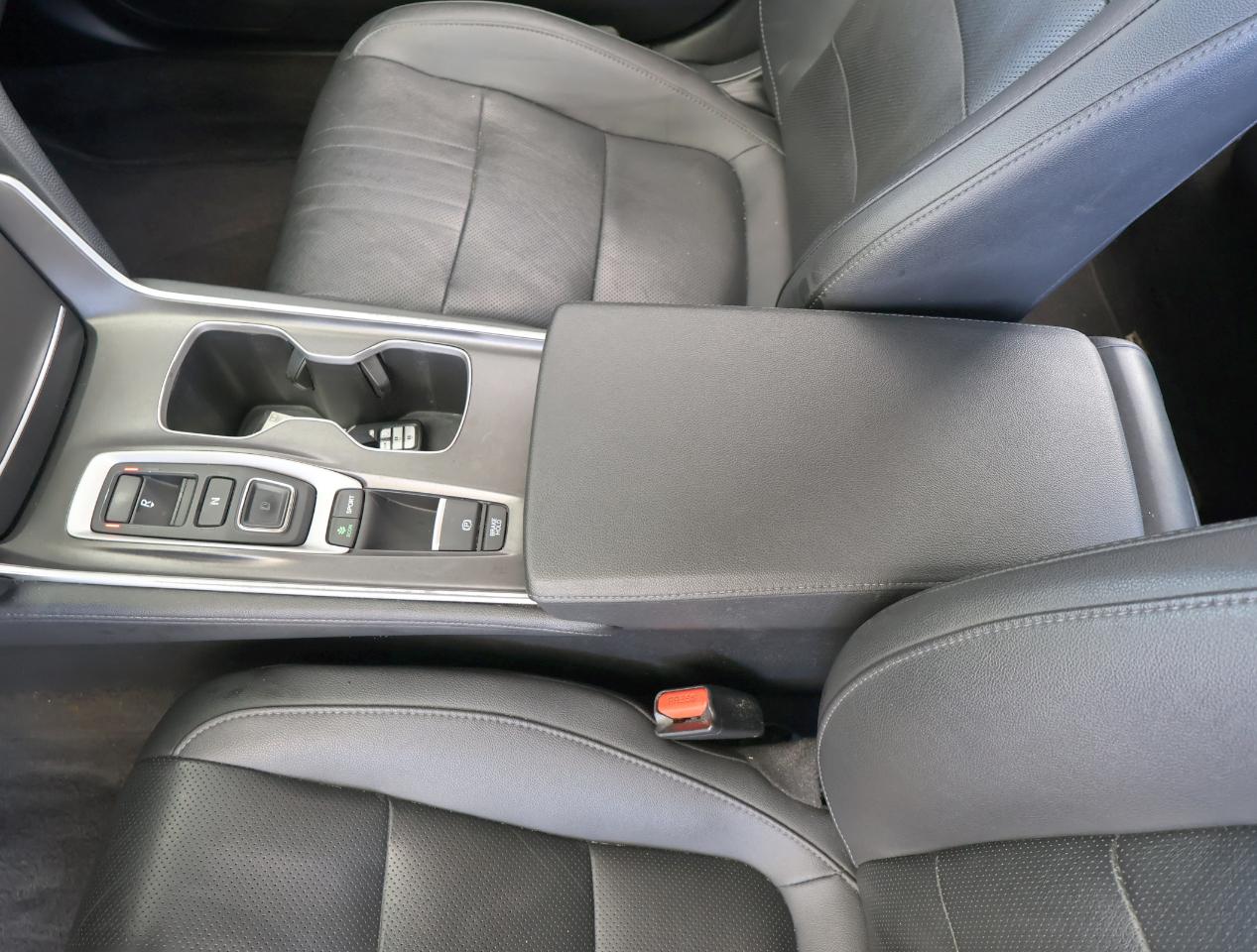 Honda Accord Touring 2.0T 2019