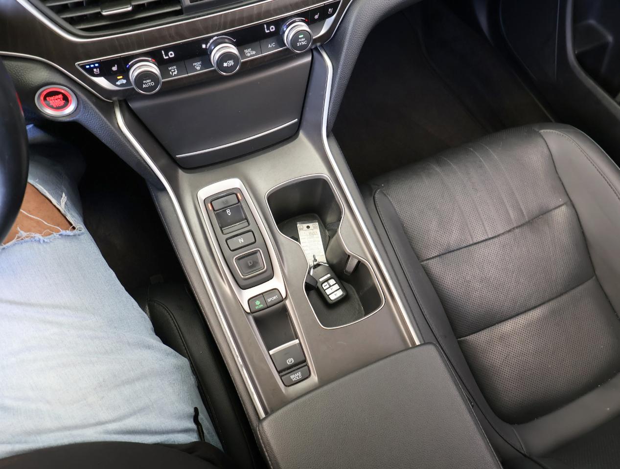 Honda Accord Touring 2.0T 2019