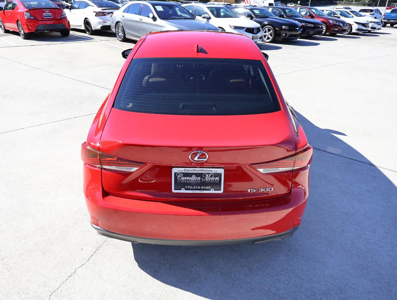 Lexus IS 300 RWD 2018