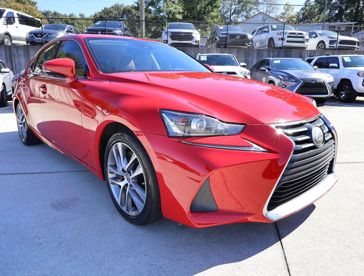 Lexus IS 300 RWD 2018