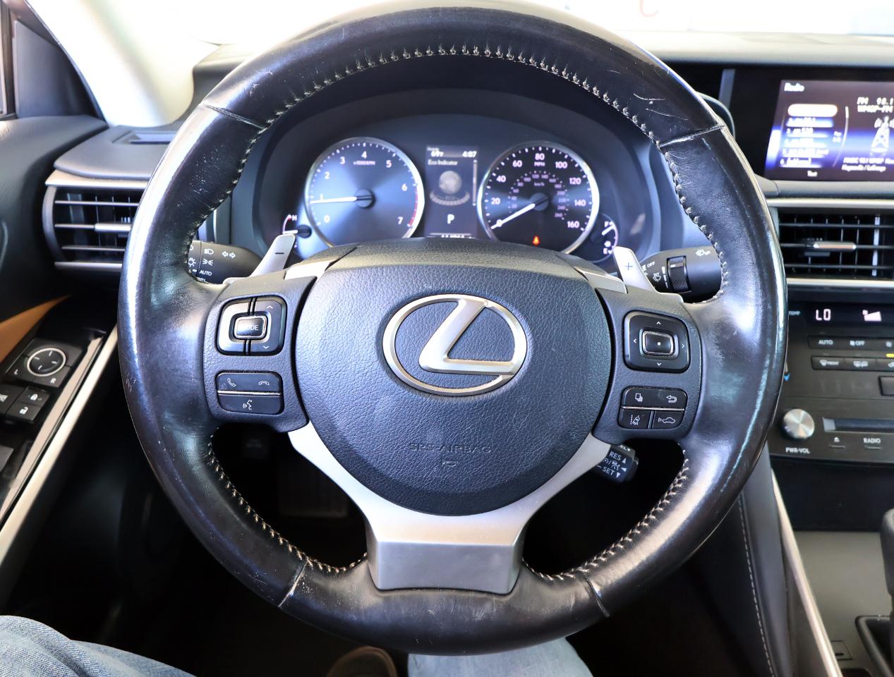 Lexus IS 300 RWD 2018