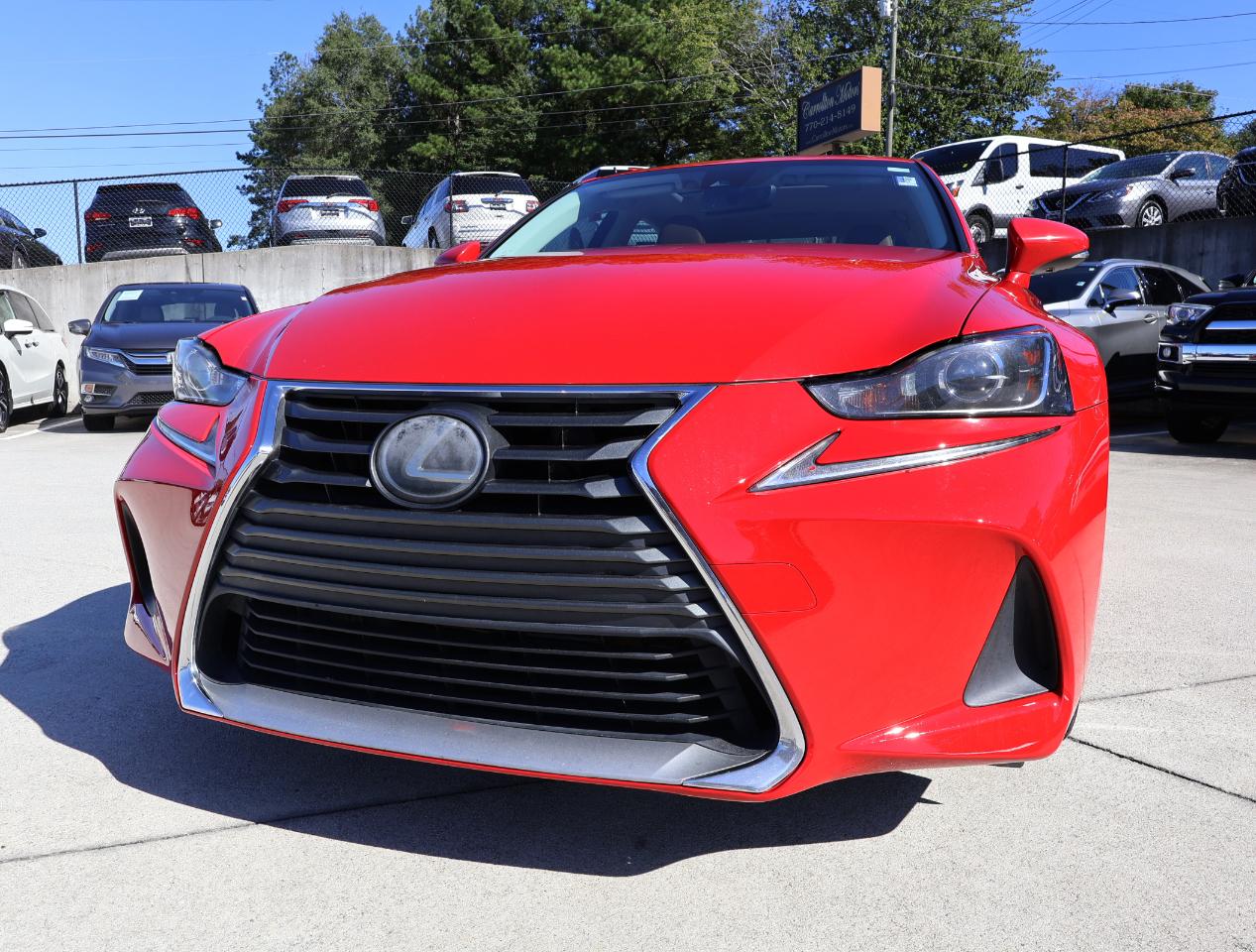 Lexus IS 300 RWD 2018