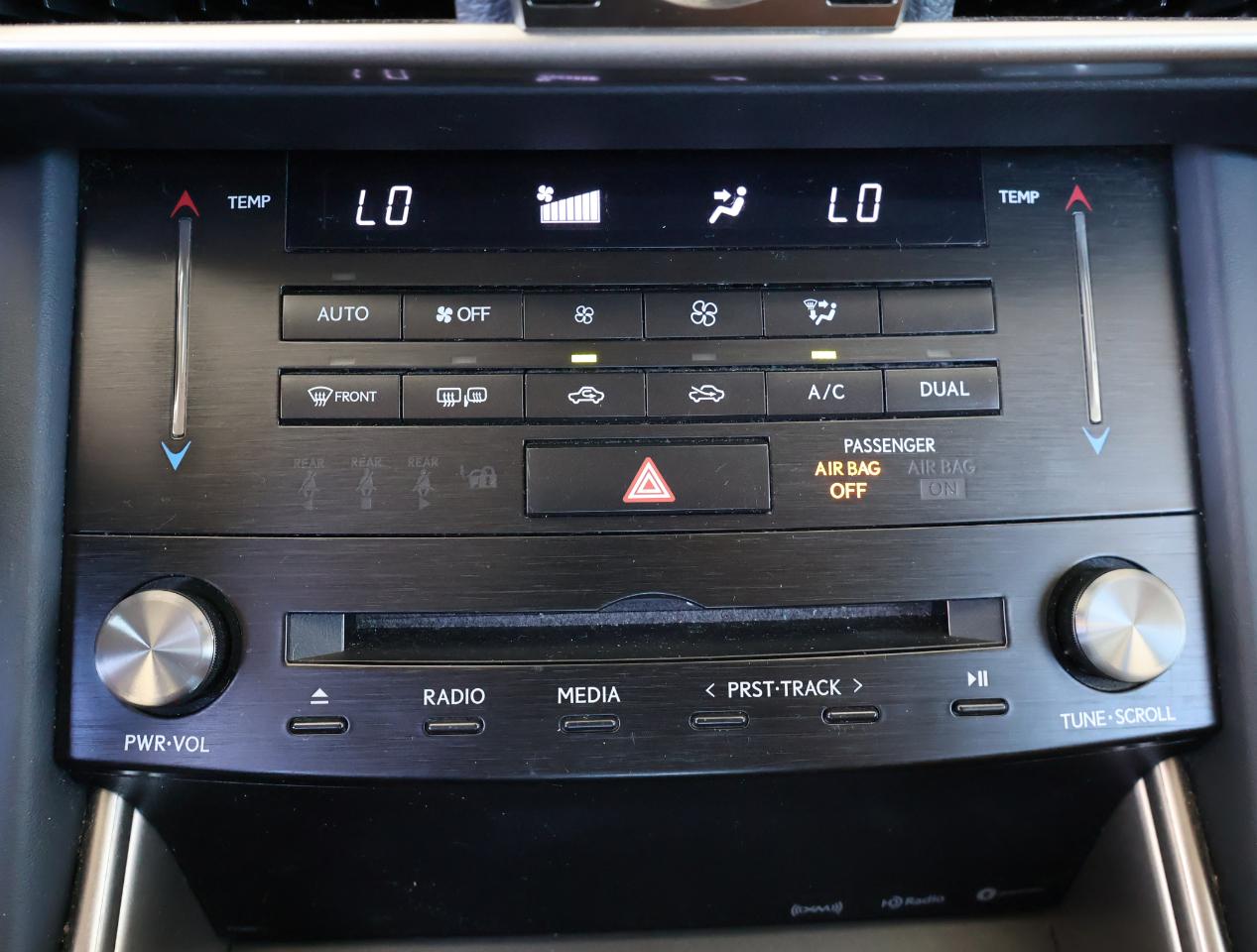 Lexus IS 300 RWD 2018