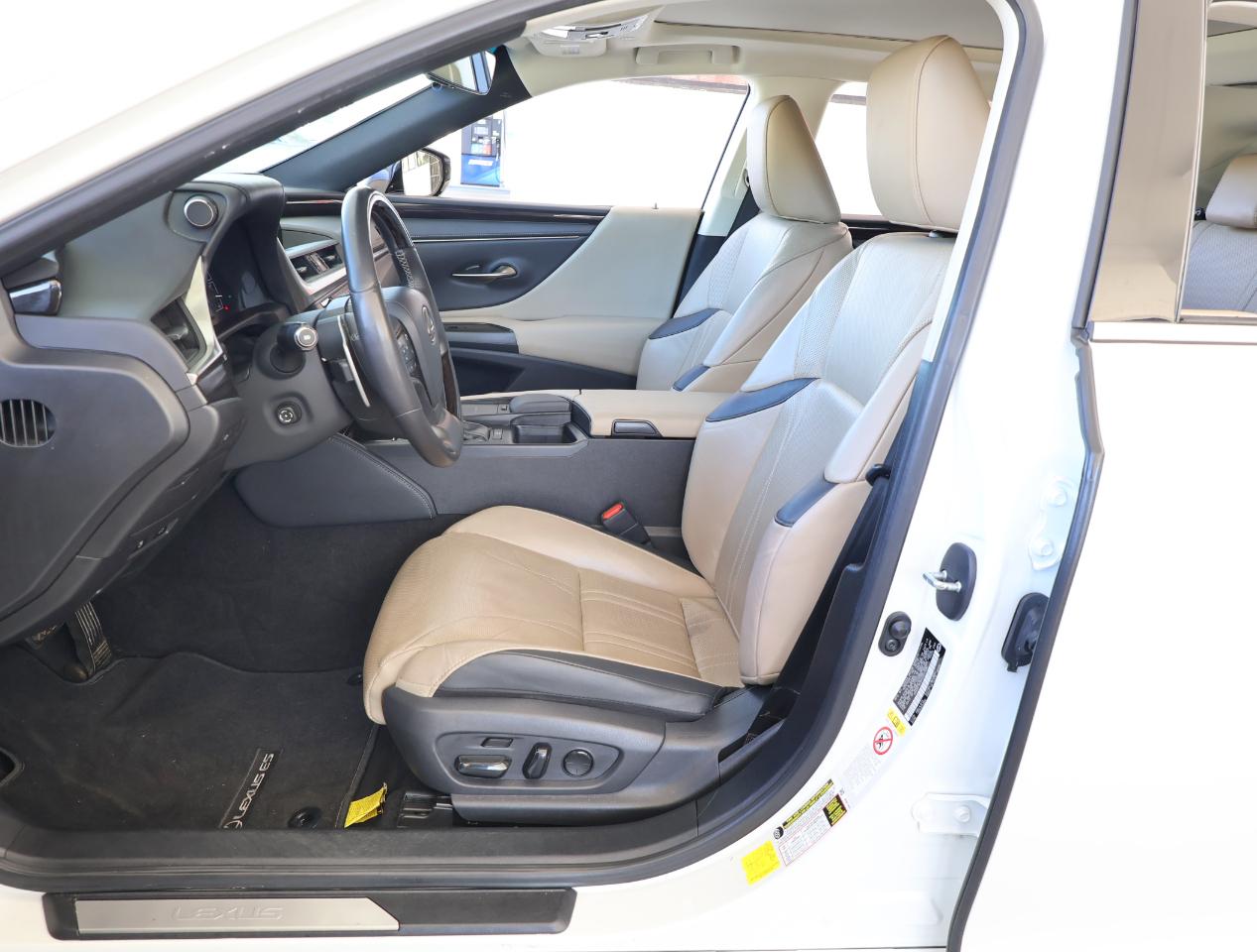 Lexus ES 350 Luxury 2019