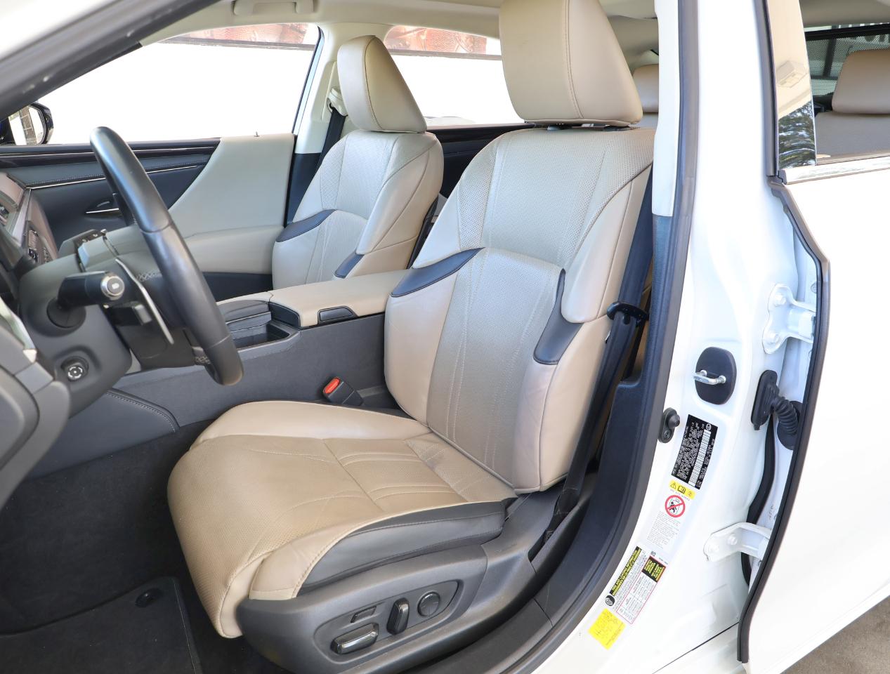 Lexus ES 350 Luxury 2019