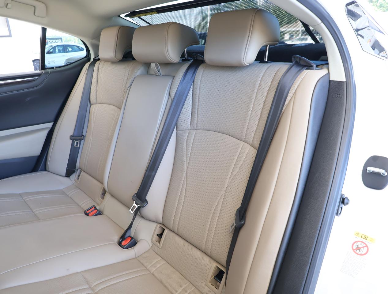 Lexus ES 350 Luxury 2019