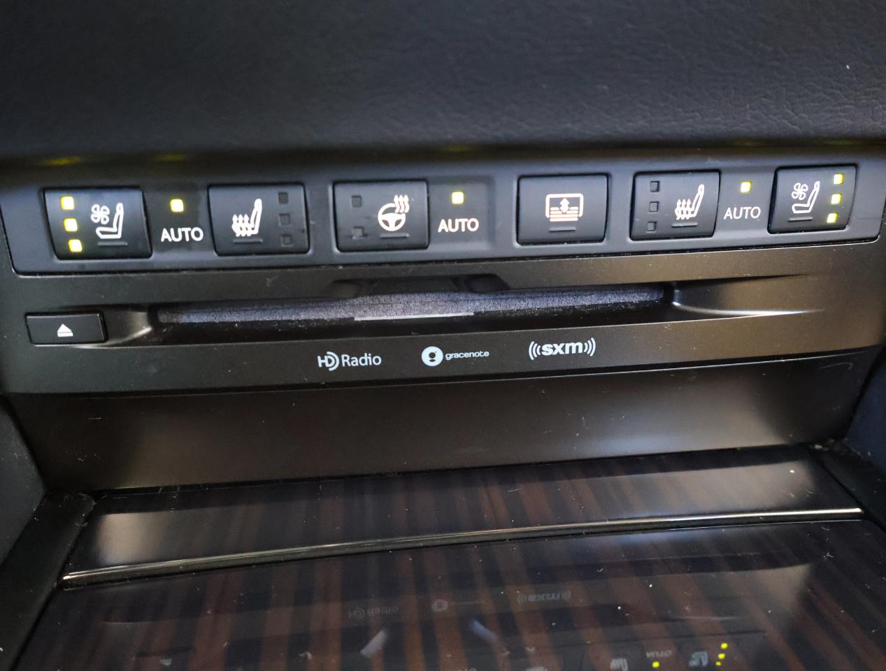 Lexus ES 350 Luxury 2019