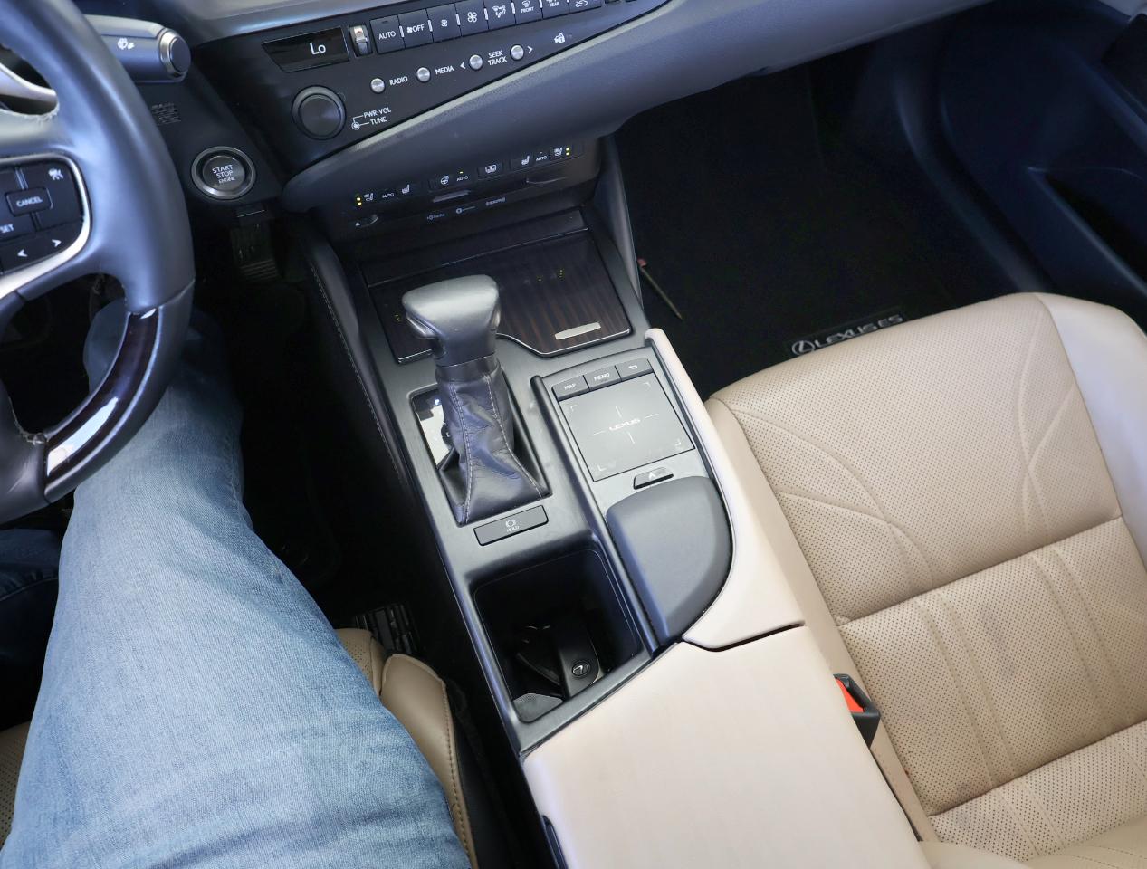Lexus ES 350 Luxury 2019