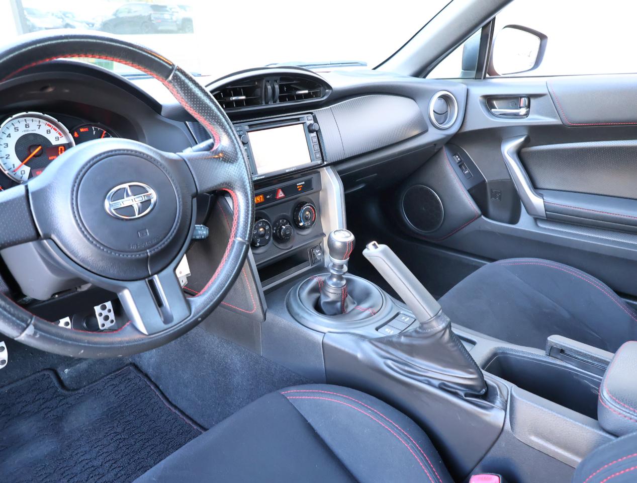 Scion FR-S 6MT 2014