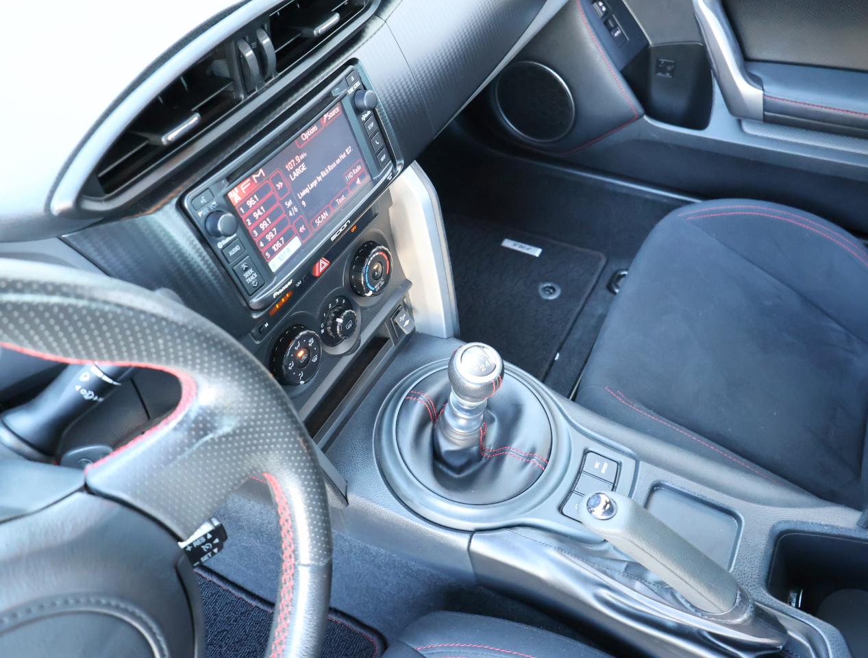 Scion FR-S 6MT 2014