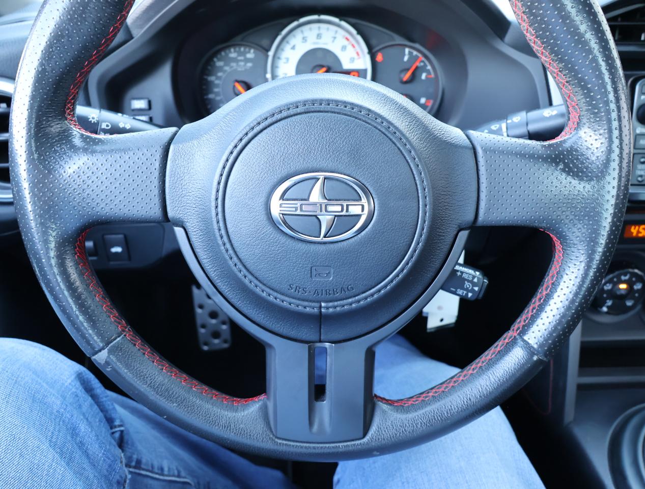 Scion FR-S 6MT 2014