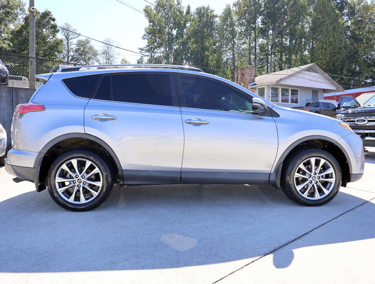 Toyota RAV4 Limited 2017