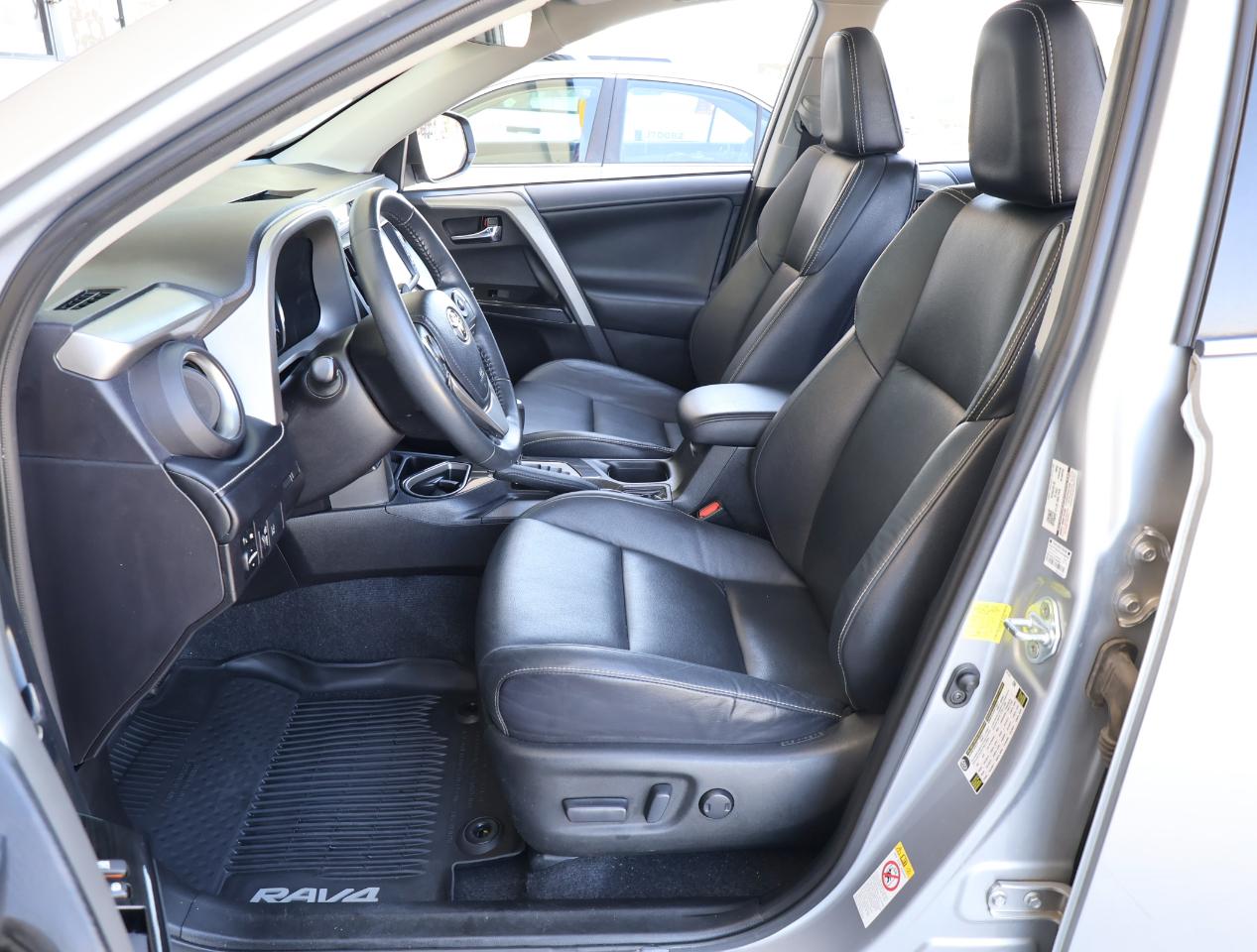 Toyota RAV4 Limited 2017