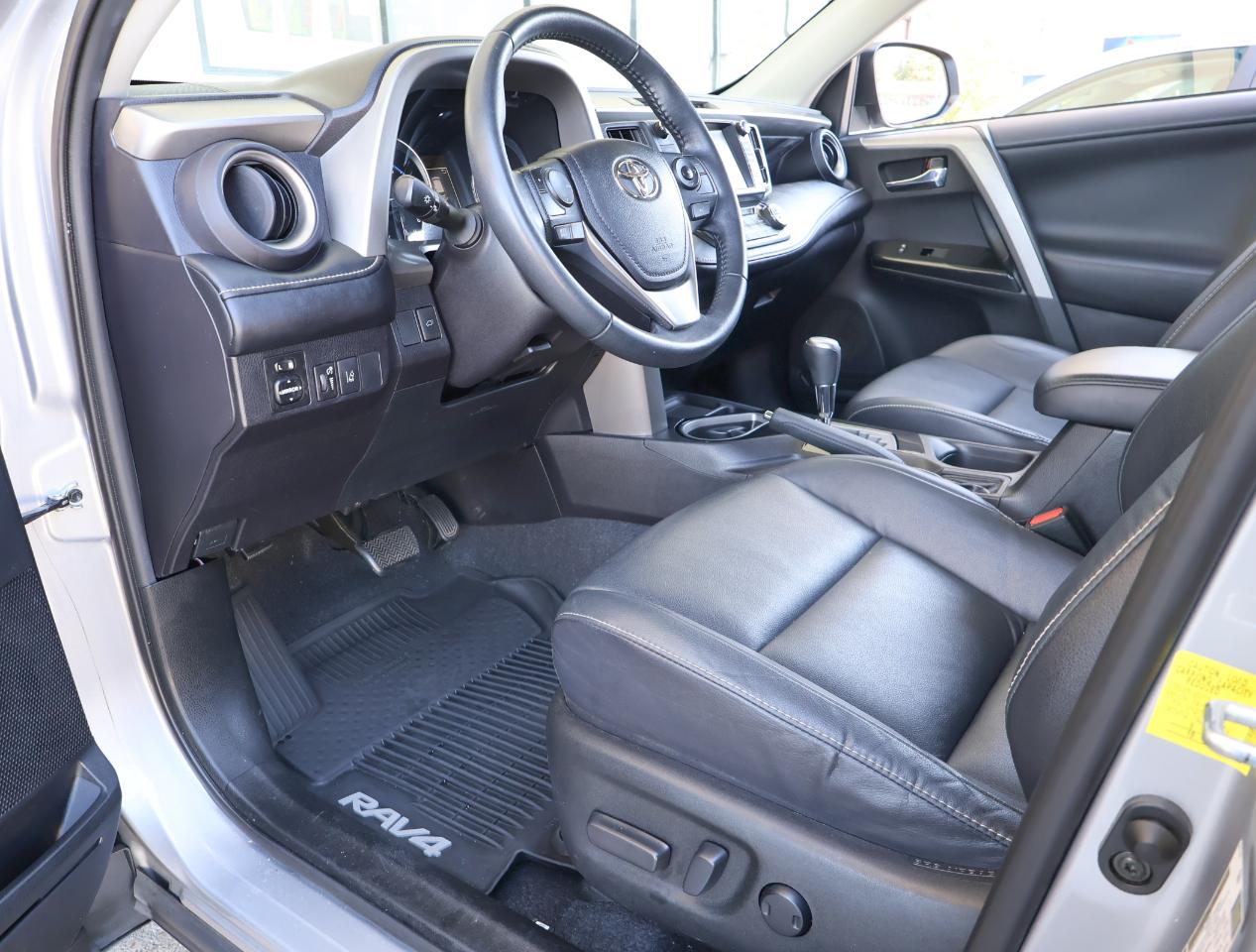 Toyota RAV4 Limited 2017