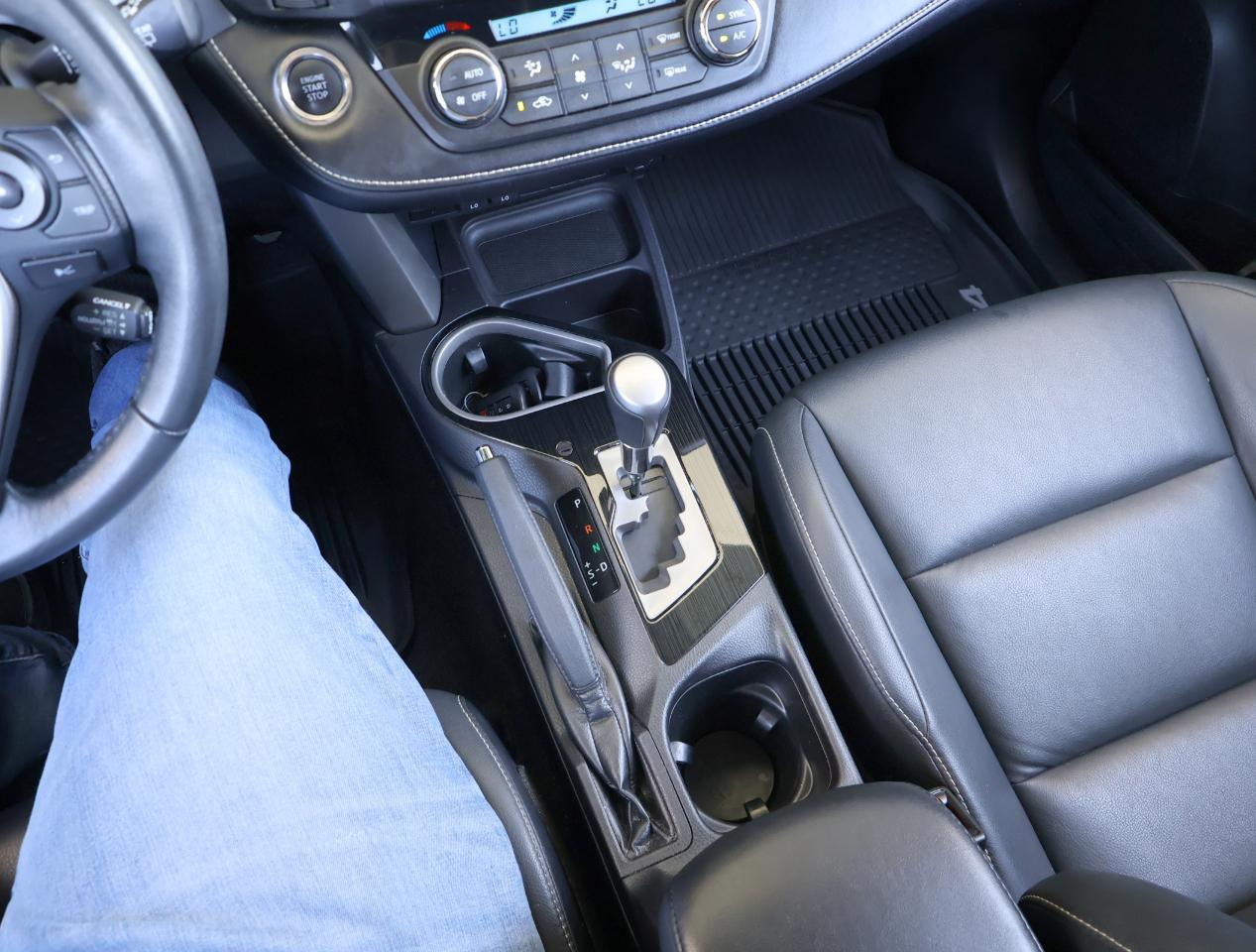 Toyota RAV4 Limited 2017