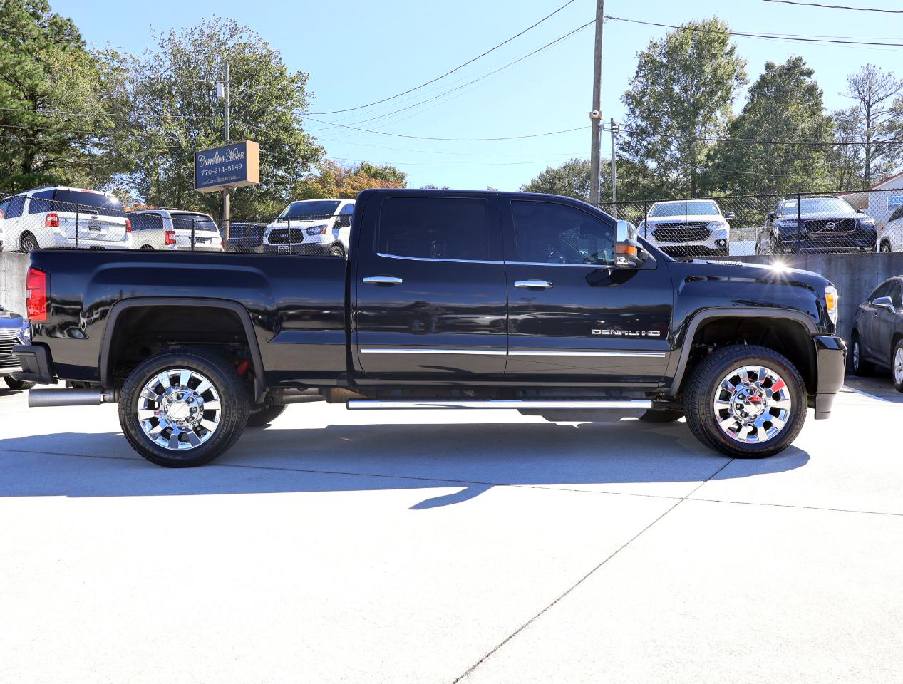 GMC Sierra 2500HD Denali Crew Cab 4WD 2019
