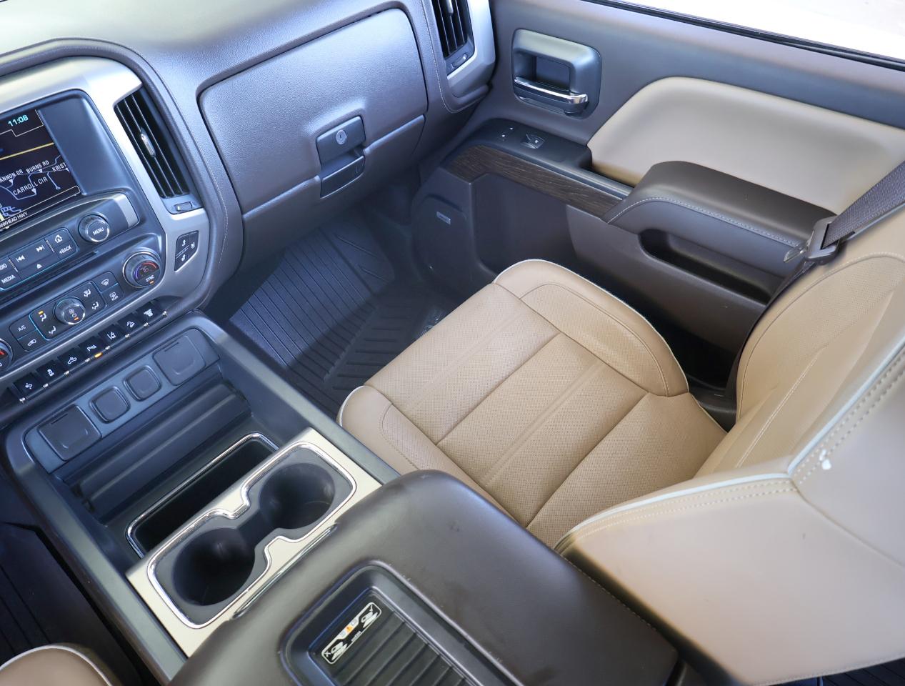 GMC Sierra 2500HD Denali Crew Cab 4WD 2019