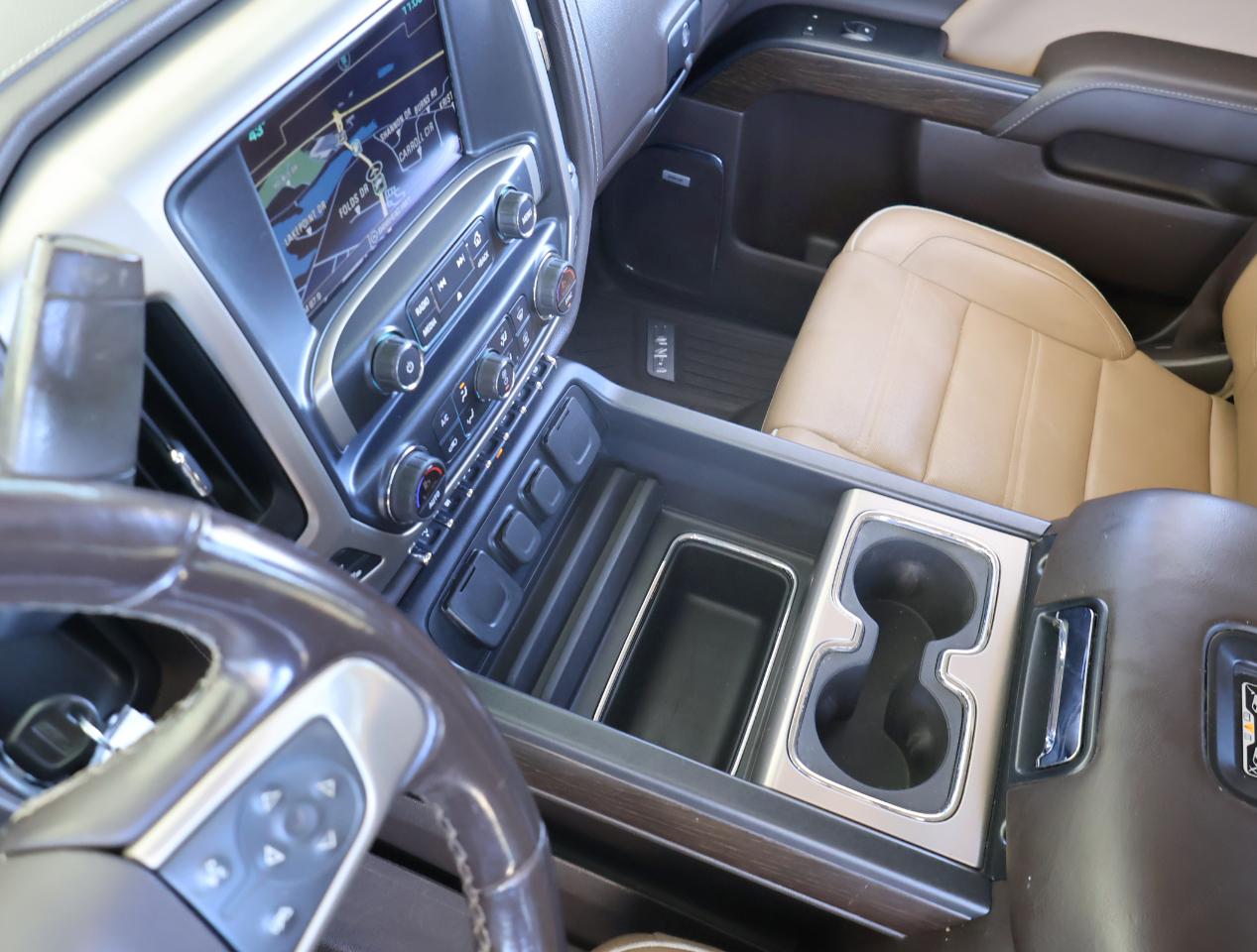 GMC Sierra 2500HD Denali Crew Cab 4WD 2019
