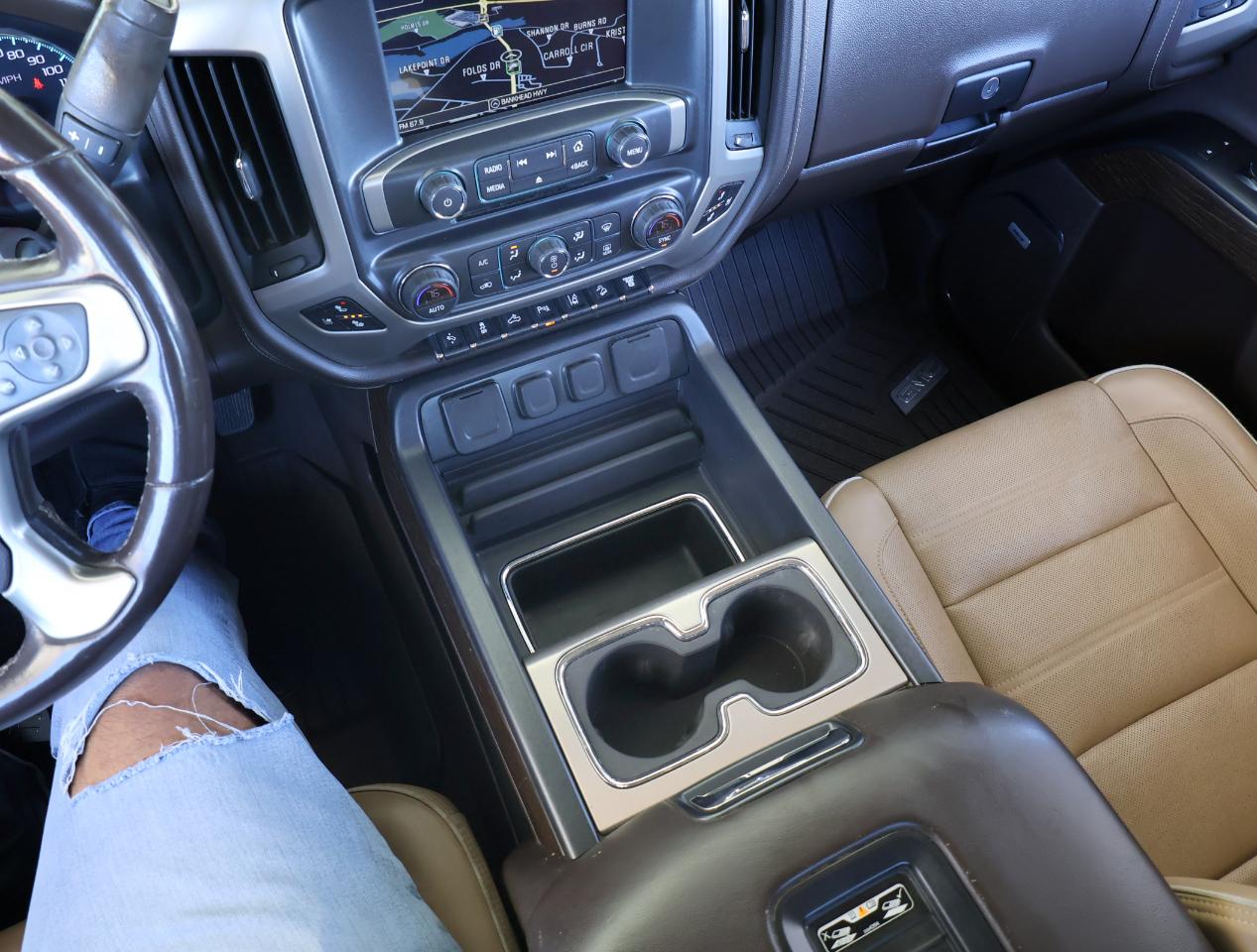 GMC Sierra 2500HD Denali Crew Cab 4WD 2019