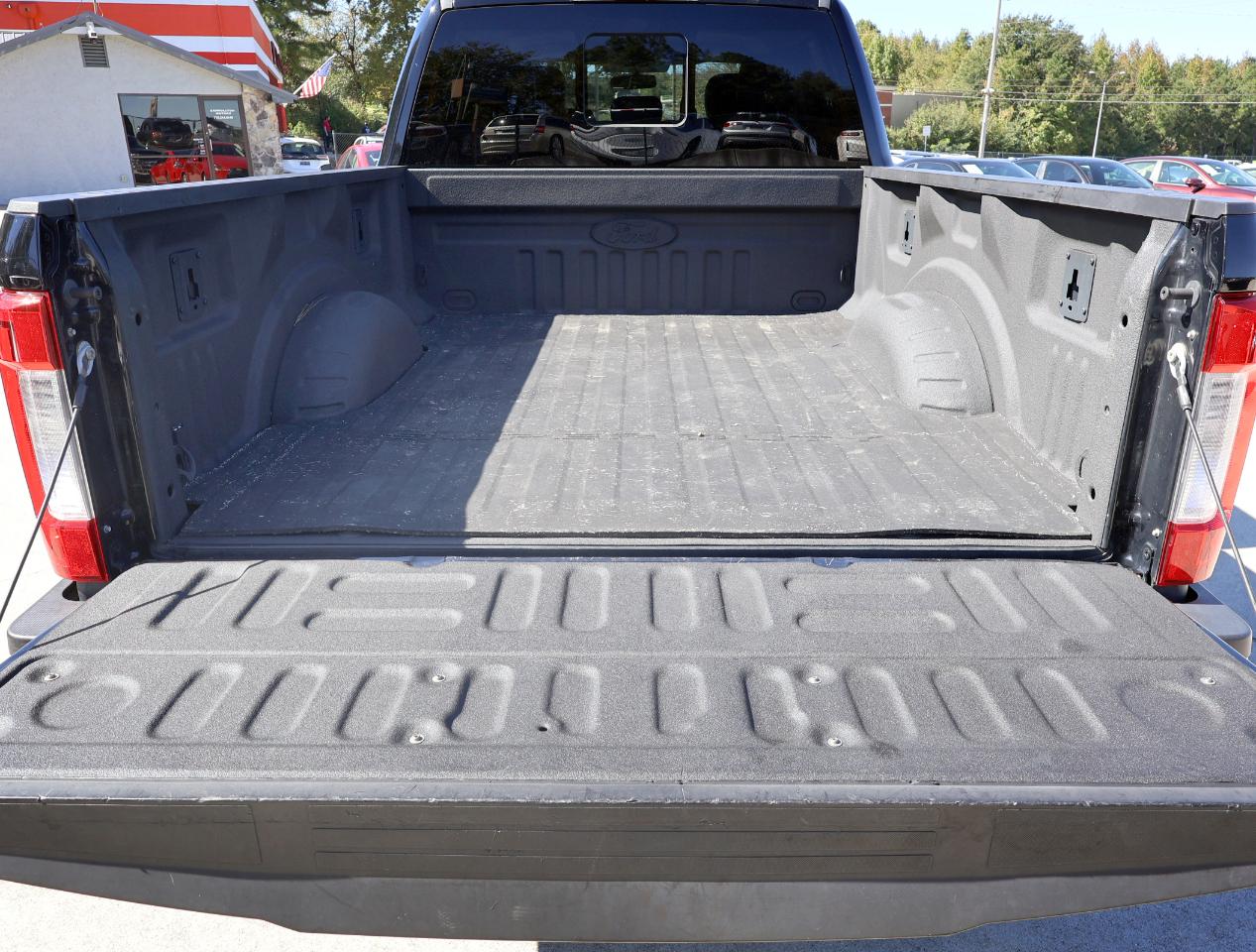 Ford F-250 SD Lariat Crew Cab 4WD 2018