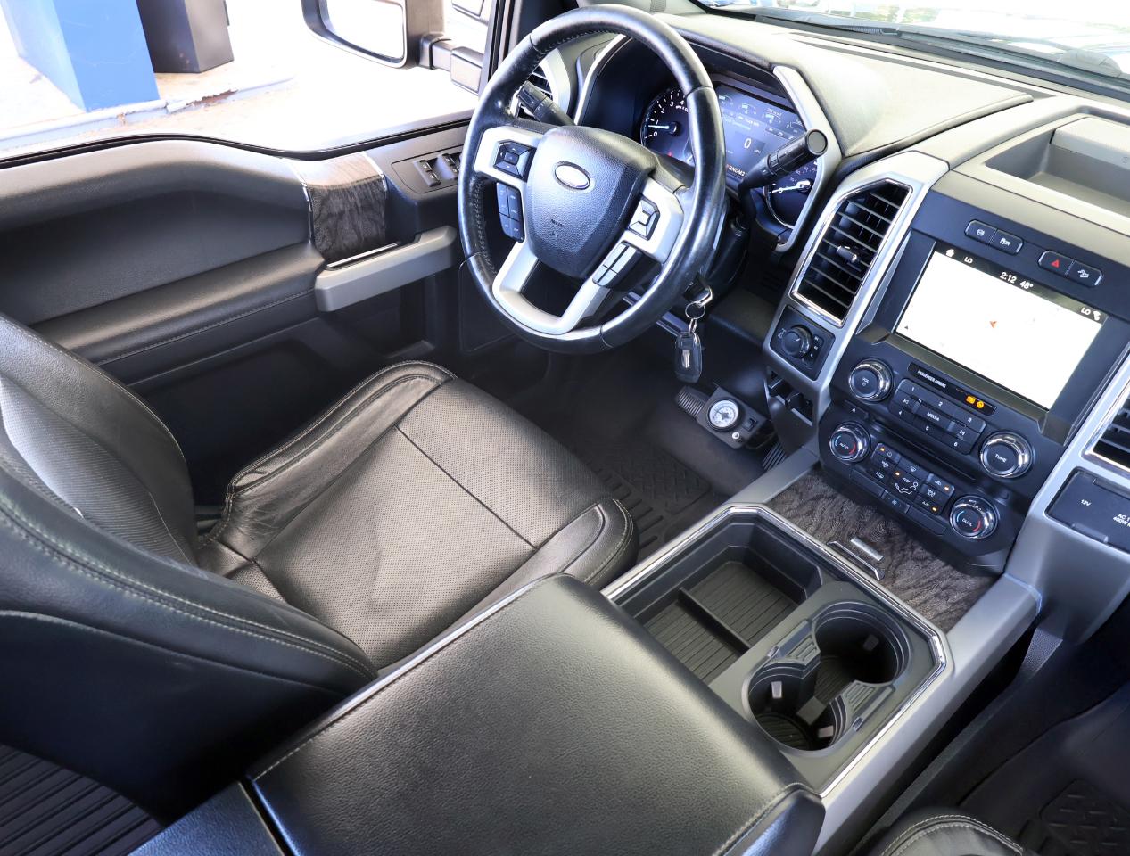 Ford F-250 SD Lariat Crew Cab 4WD 2018