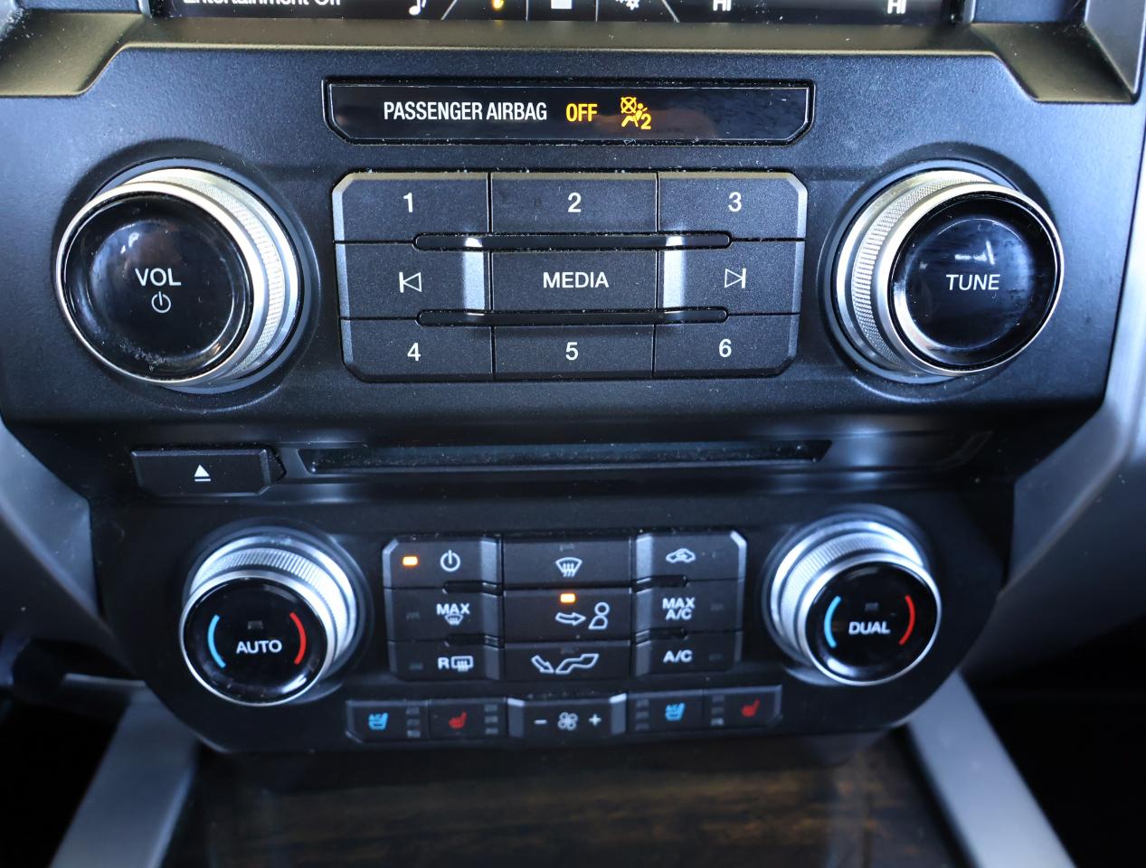 Ford F-150  2015