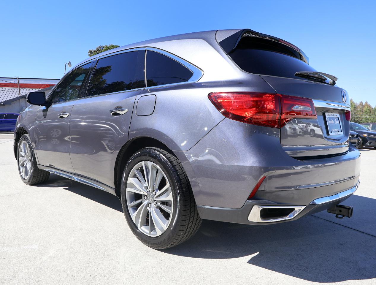 Acura MDX FWD 4dr Tech Pkg 2017