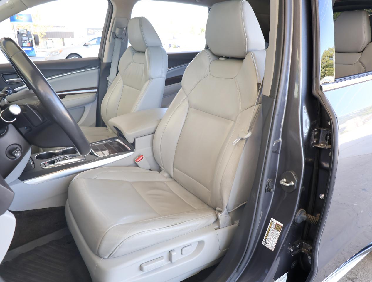 Acura MDX FWD 4dr Tech Pkg 2017