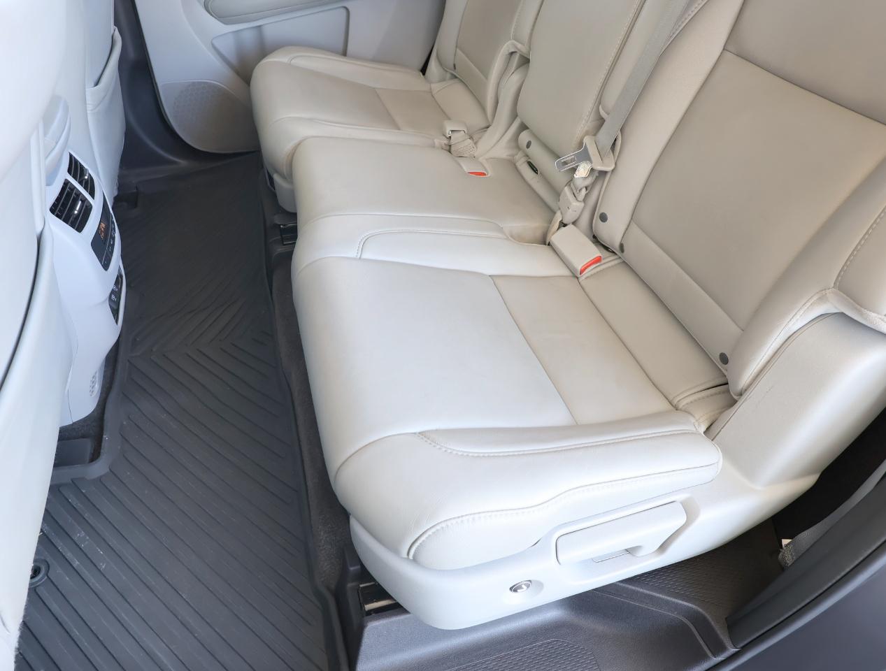 Acura MDX FWD 4dr Tech Pkg 2017
