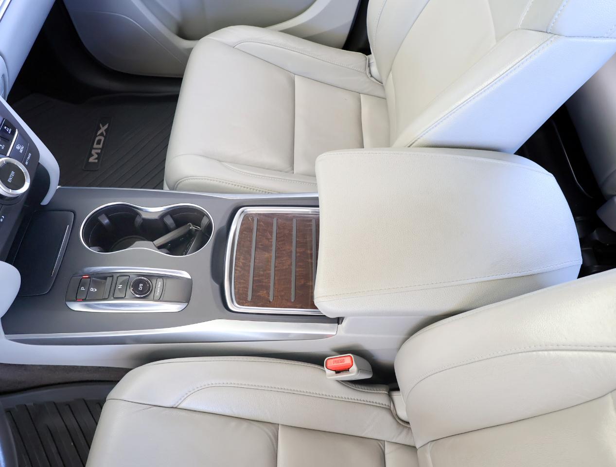 Acura MDX FWD 4dr Tech Pkg 2017