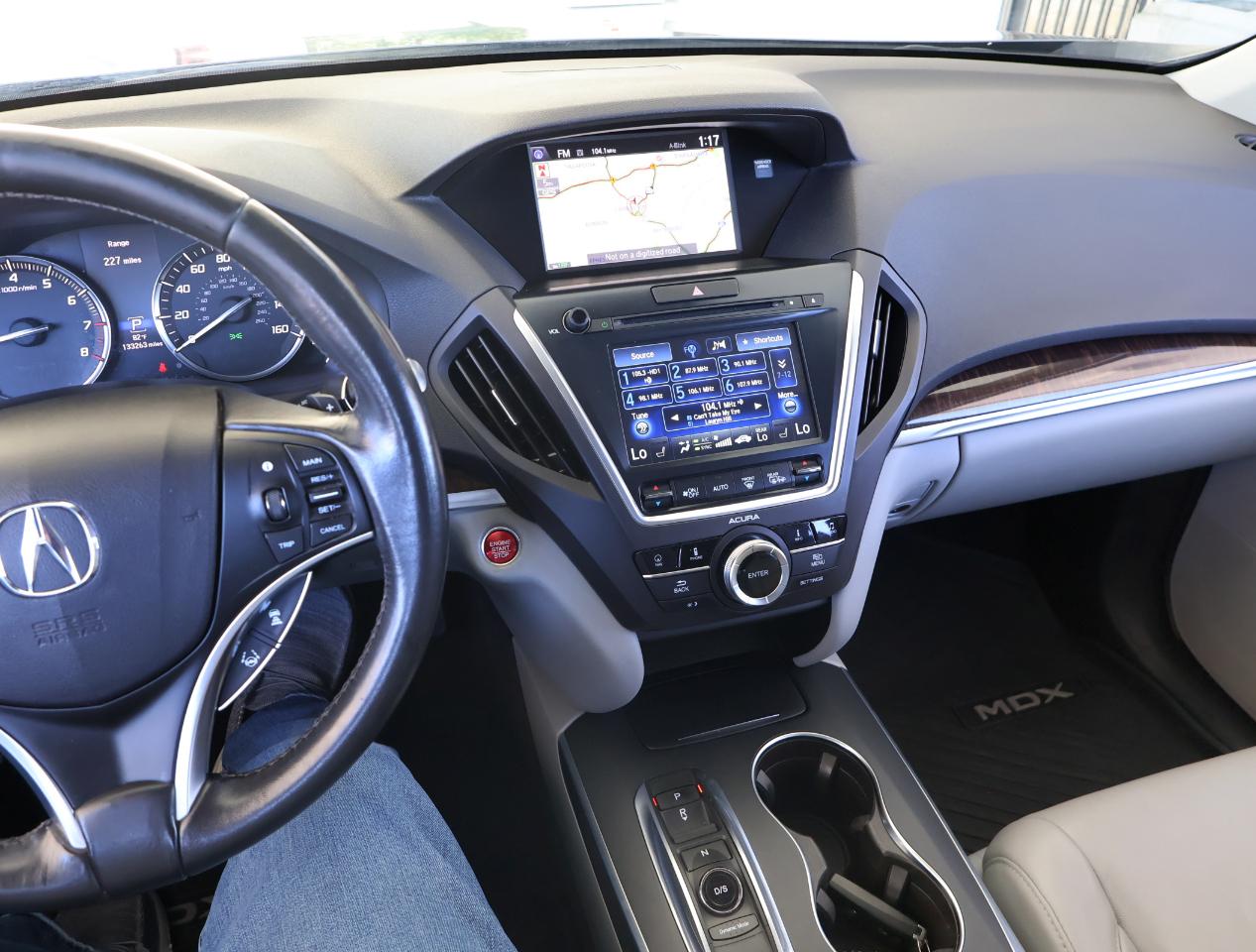 Acura MDX FWD 4dr Tech Pkg 2017