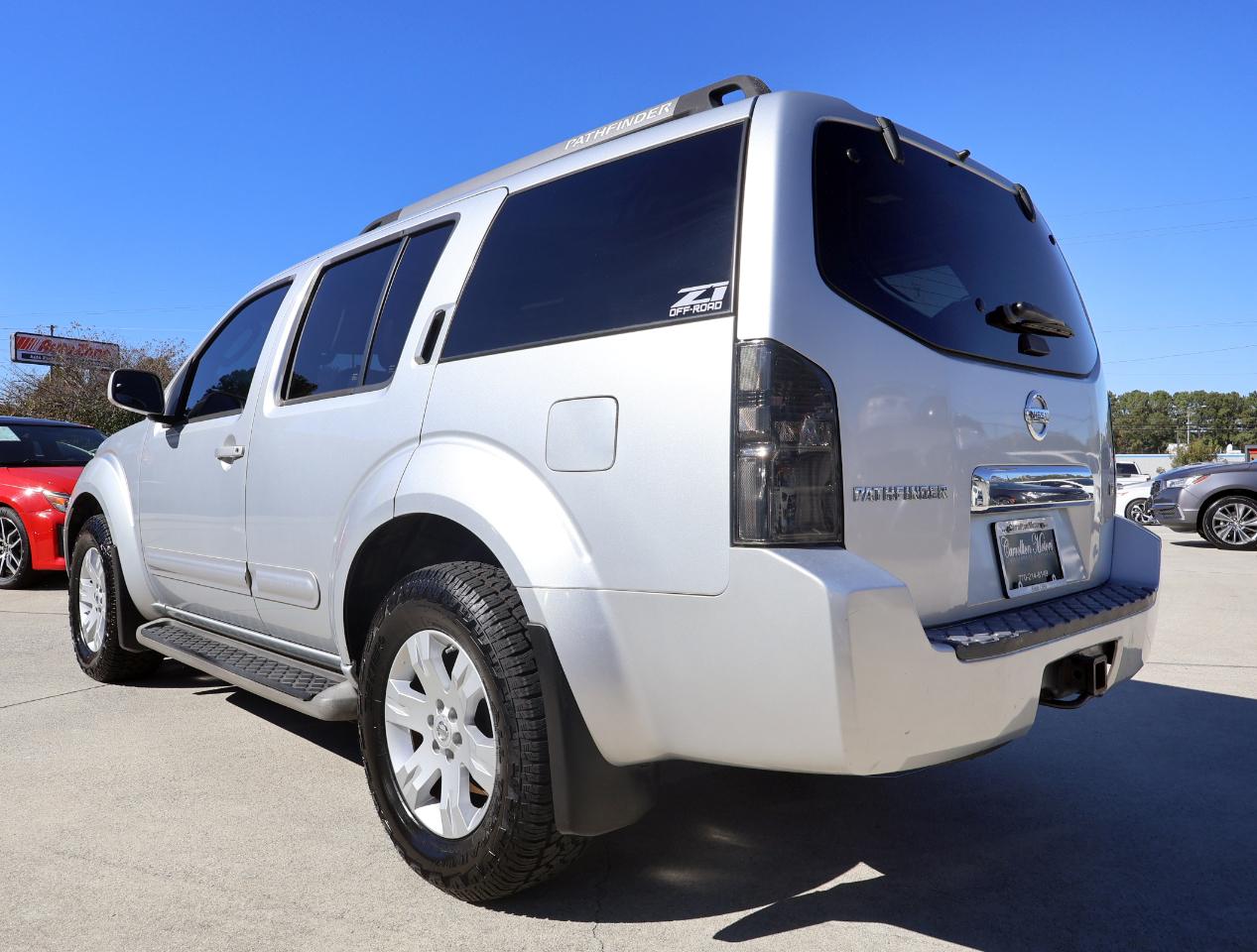 Nissan Pathfinder LE 4WD 2005