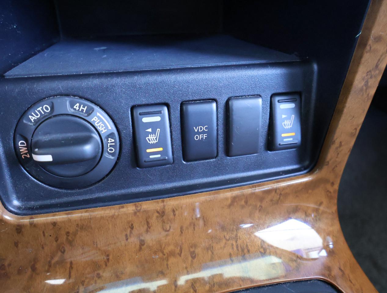 Nissan Pathfinder LE 4WD 2005